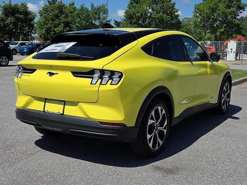 2025 Ford Mustang Mach-E Select