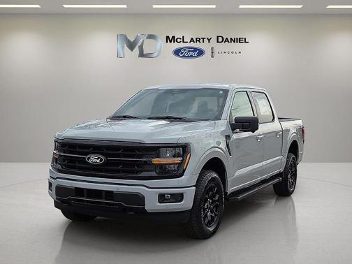 Avalanche 2026 Ford F-150 XLT