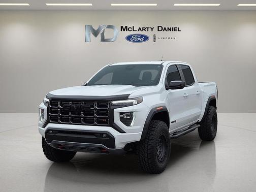 2025 GMC Canyon AT4
