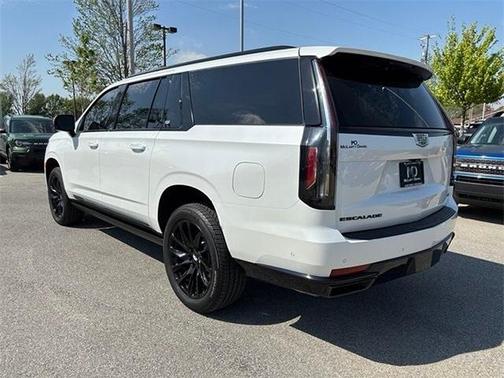 2024 Cadillac Escalade ESV Sport