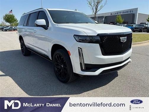2024 Cadillac Escalade ESV Sport
