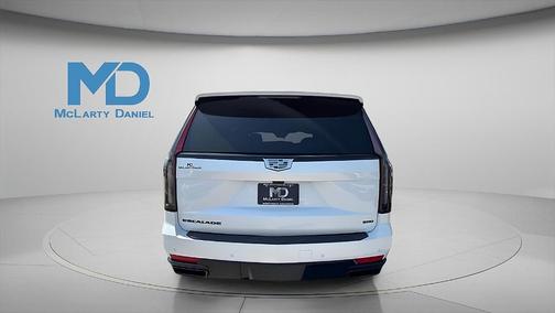 2024 Cadillac Escalade ESV Sport