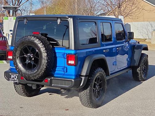 2024 Jeep Wrangler Sport