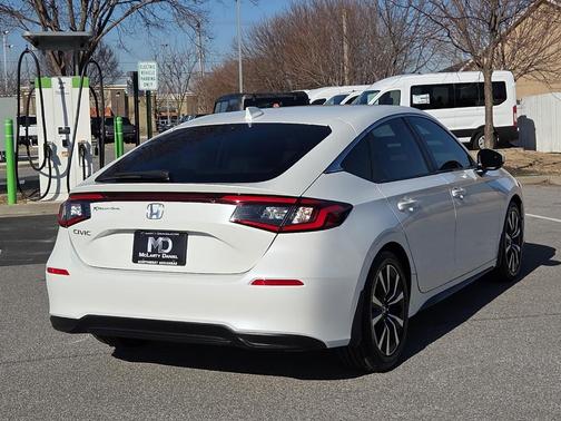 2023 Honda Civic EX-L