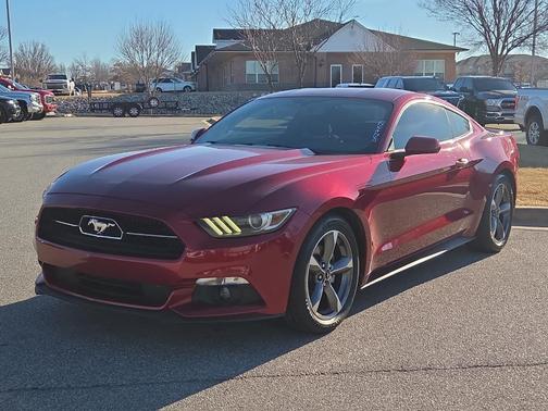 2016 Ford Mustang V6