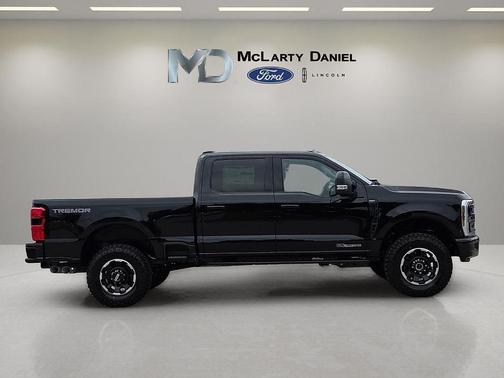 Black 2026 Ford F-350 Lariat Super Duty