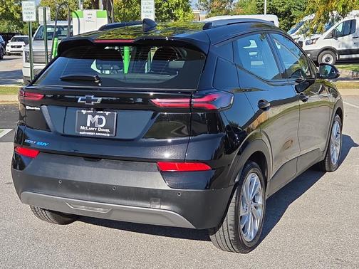 2023 Chevrolet Bolt EUV LT
