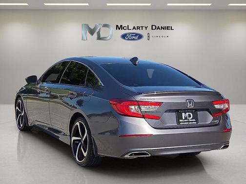 Modern Steel Metallic 2018 Honda Accord Sport