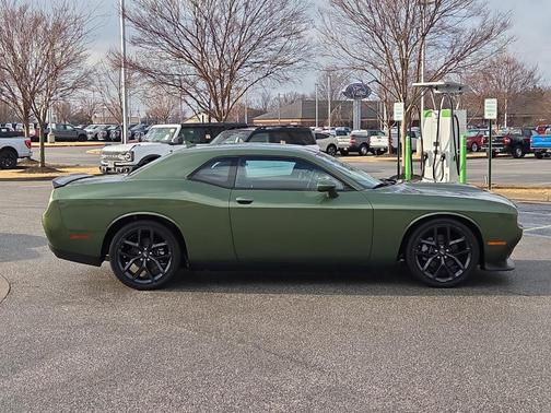 2022 Dodge Challenger GT