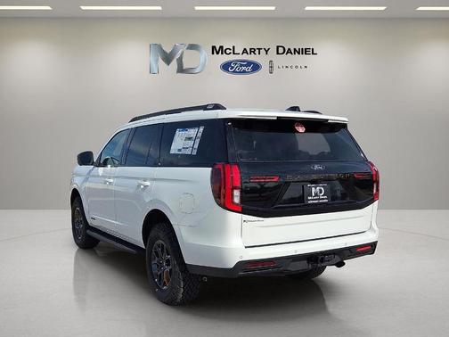 Star White 2026 Ford Expedition Tremor