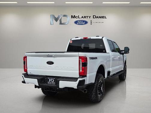 Oxford White 2026 Ford F-250 XLT