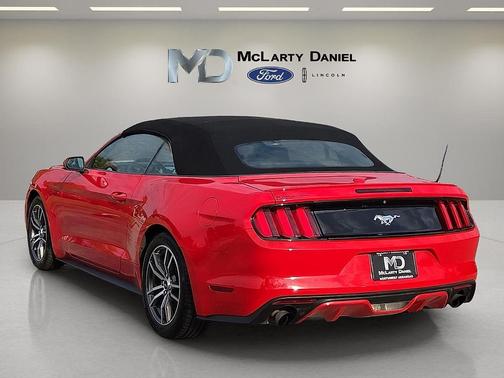 2017 Ford Mustang EcoBoost Premium