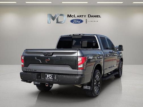 2020 Nissan Titan PRO-4X