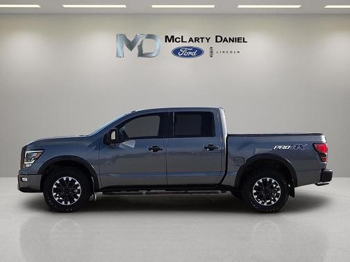 2020 Nissan Titan PRO-4X