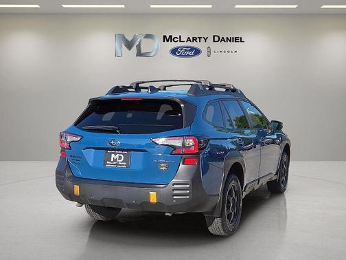 Geyser Blue 2024 Subaru Outback Wilderness