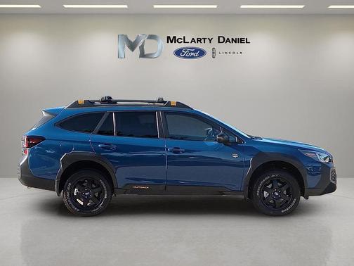 Geyser Blue 2024 Subaru Outback Wilderness
