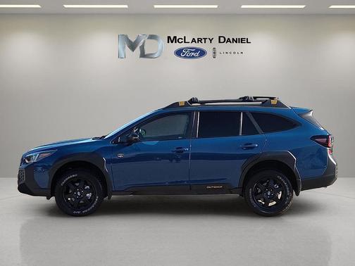Geyser Blue 2024 Subaru Outback Wilderness