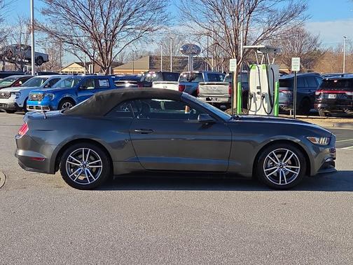 2015 Ford Mustang EcoBoost Premium