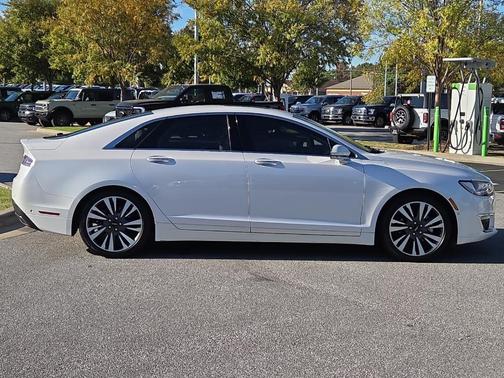 2019 Lincoln MKZ Hybrid Reserve II