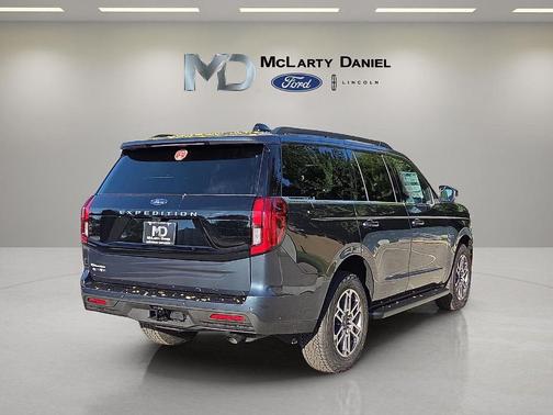 Stone Blue Metallic 2025 Ford Expedition Active