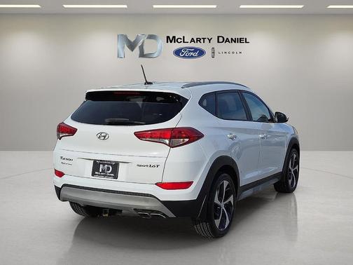 2017 Hyundai TUCSON Sport