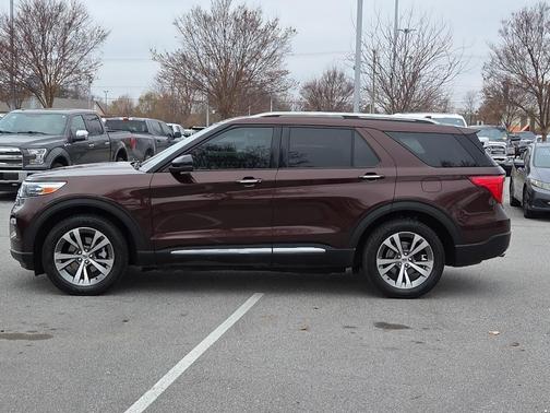 2020 Ford Explorer Platinum