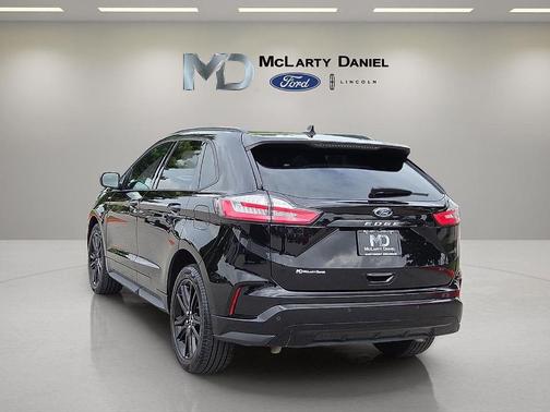 Black Metallic 2024 Ford Edge ST Line