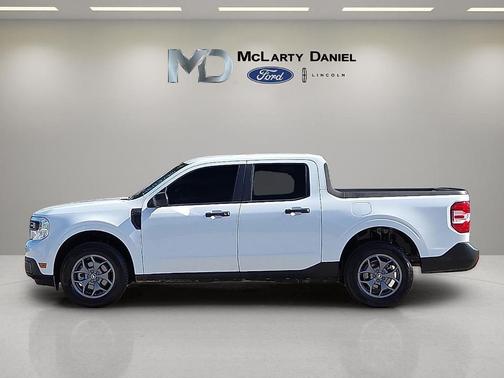 Oxford White 2024 Ford Maverick XL