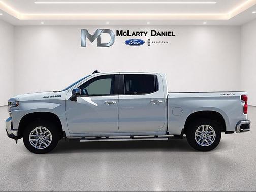Summit White 2019 Chevrolet Silverado 1500 LT
