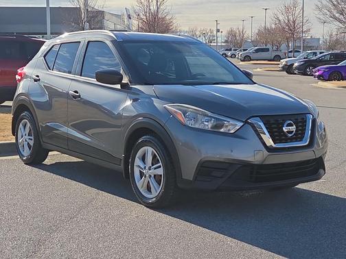 2018 Nissan Kicks S