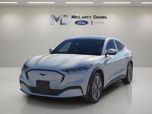 White Metallic 2021 Ford Mustang Mach-E Select