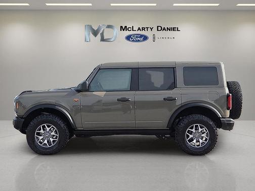 Gray 2025 Ford Bronco Badlands