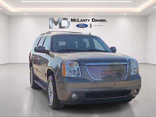 Mocha Steel Metallic 2014 GMC Yukon SLT