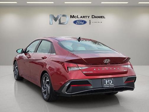 2025 Hyundai ELANTRA HEV Limited