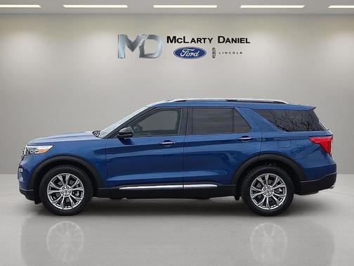 Blue Metallic 2021 Ford Explorer Limited