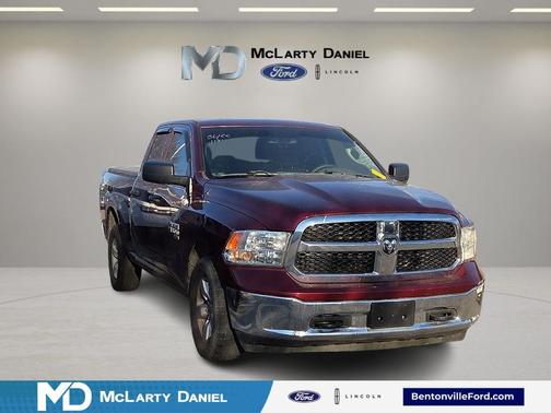 Delmonico Red Pearlcoat 2019 RAM 1500 Classic Tradesman