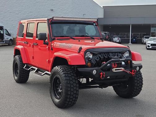 2013 Jeep Wrangler Unlimited Sahara