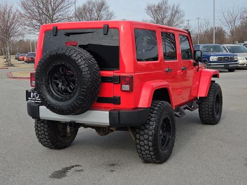 2013 Jeep Wrangler Unlimited Sahara
