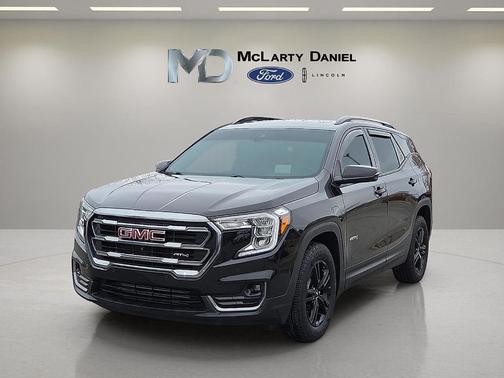 2024 GMC Terrain AT4