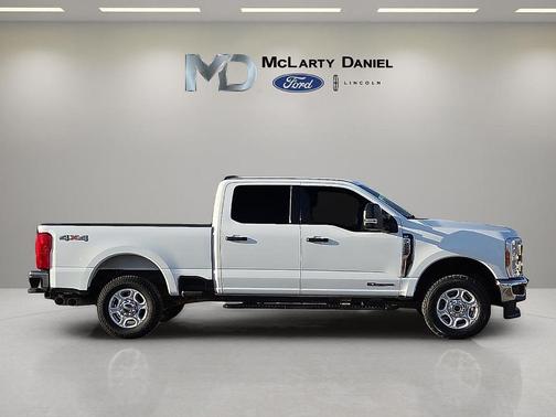 2025 Ford F-250 XLT