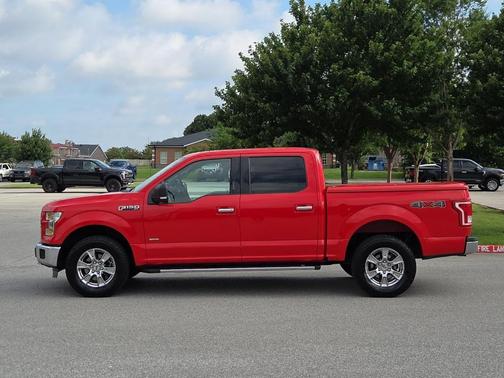 Race Red 2015 Ford F-150 XLT