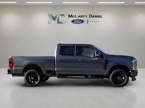 2026 Ford F-350 Lariat Super Duty