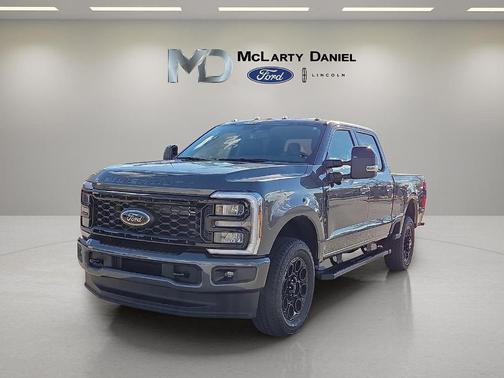 2026 Ford F-350 Lariat Super Duty