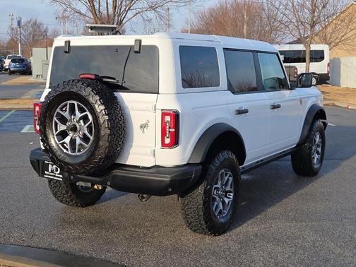 2025 Ford Bronco Badlands