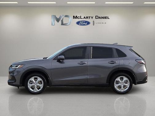 Modern Steel Metallic 2023 Honda HR-V LX
