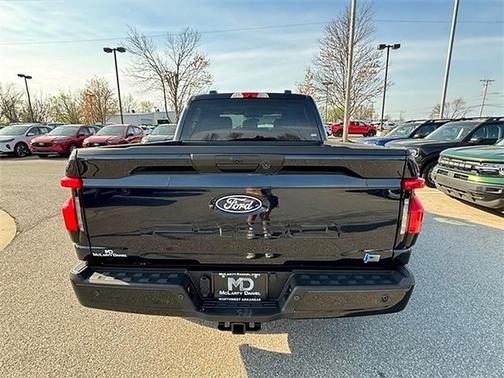 2025 Ford F-150 Lightning XLT