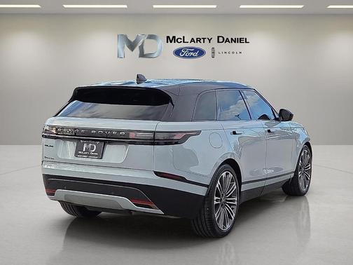 2024 Land Rover Range Rover Velar P400 Dynamic SE