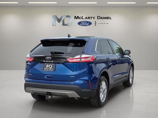 Atlas Blue Metallic 2023 Ford Edge SEL