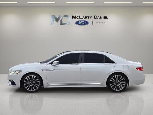 2018 Lincoln Continental Reserve