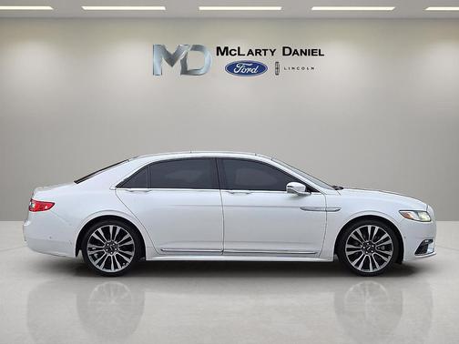 2018 Lincoln Continental Reserve